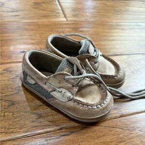 Toddler Sperry shoes